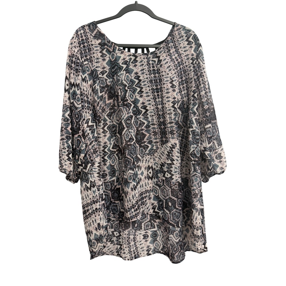 Maurices Women 2 Plus Geometric Cage Back High Low Sheer Tunic Blouse Blue Black